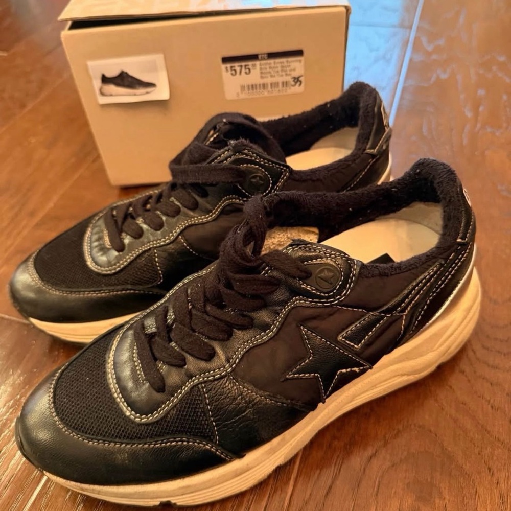 Golden Goose runners size 35